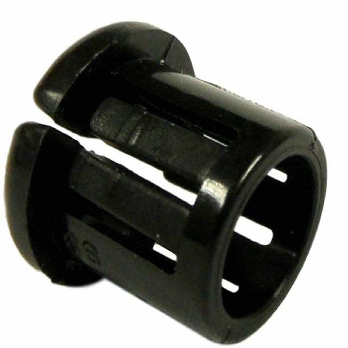 2047 – SNAP IN HOLE BUSHING CABLE OD- 4.8MM MTG HOLE-11.1MM L-11.2MM (4 pcs/pkg)