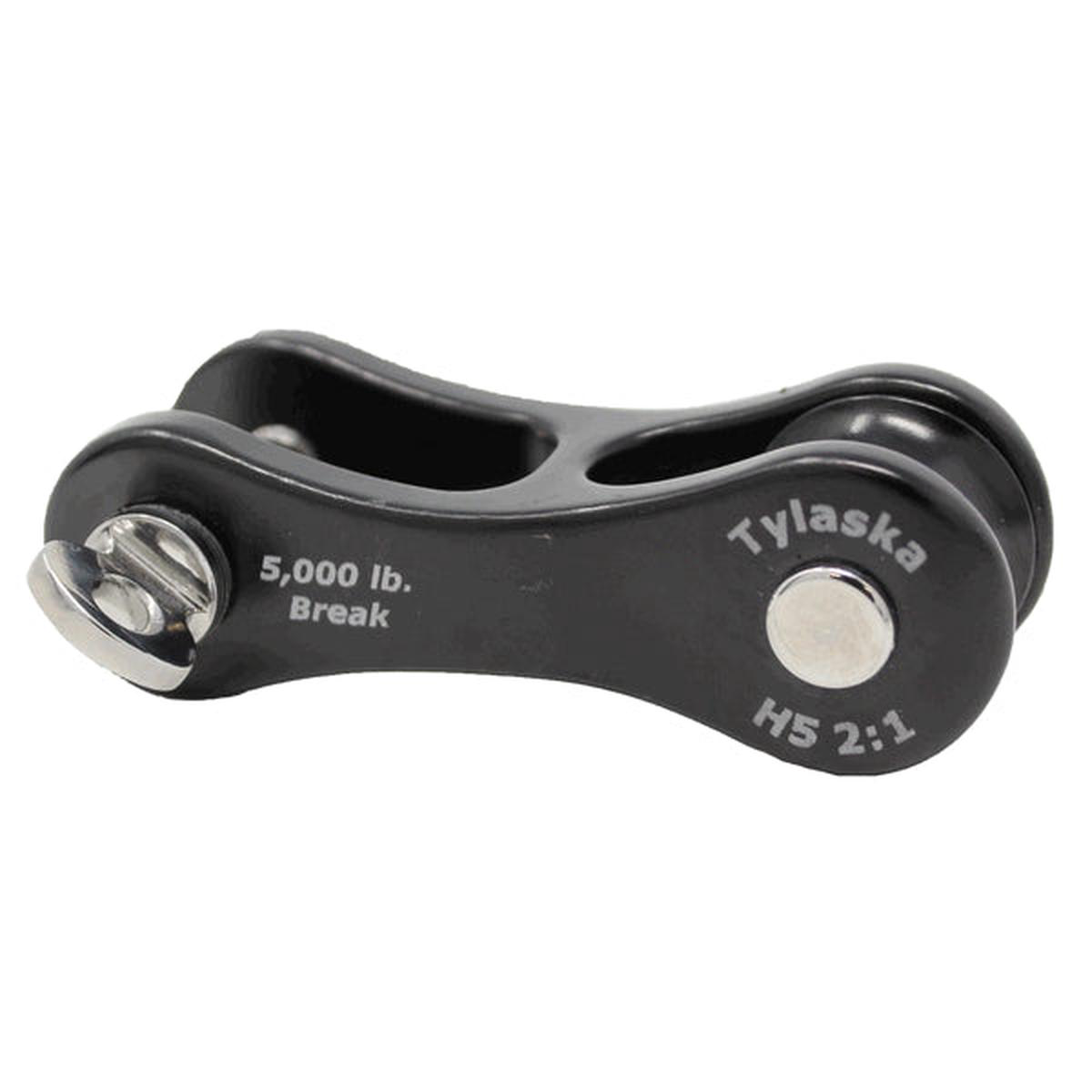 Tylaska H5 21 Aluminum Halyard Shackle With Sheave