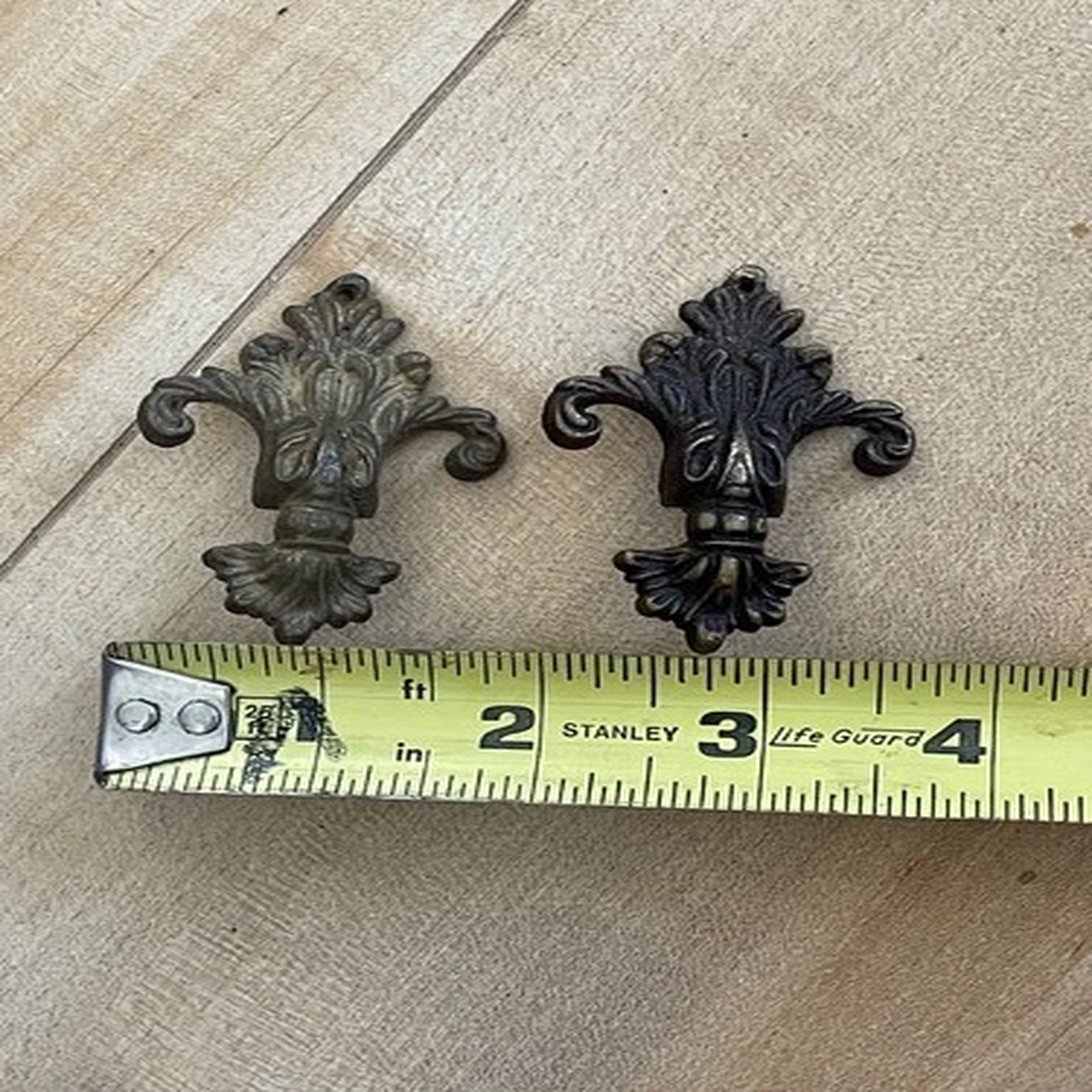 (2) Vintage Metal Patina Fleur De Lis drawer pulls