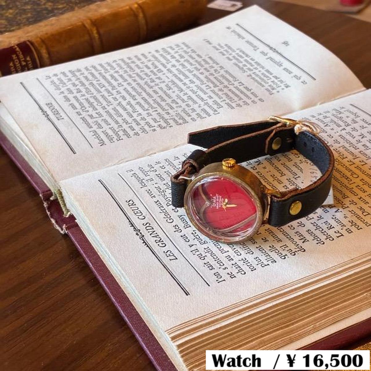 [Made to order] Brass and leather handmade watch GATA Apple heart BK Made to order Brass and leather handmade watch Apple heart black