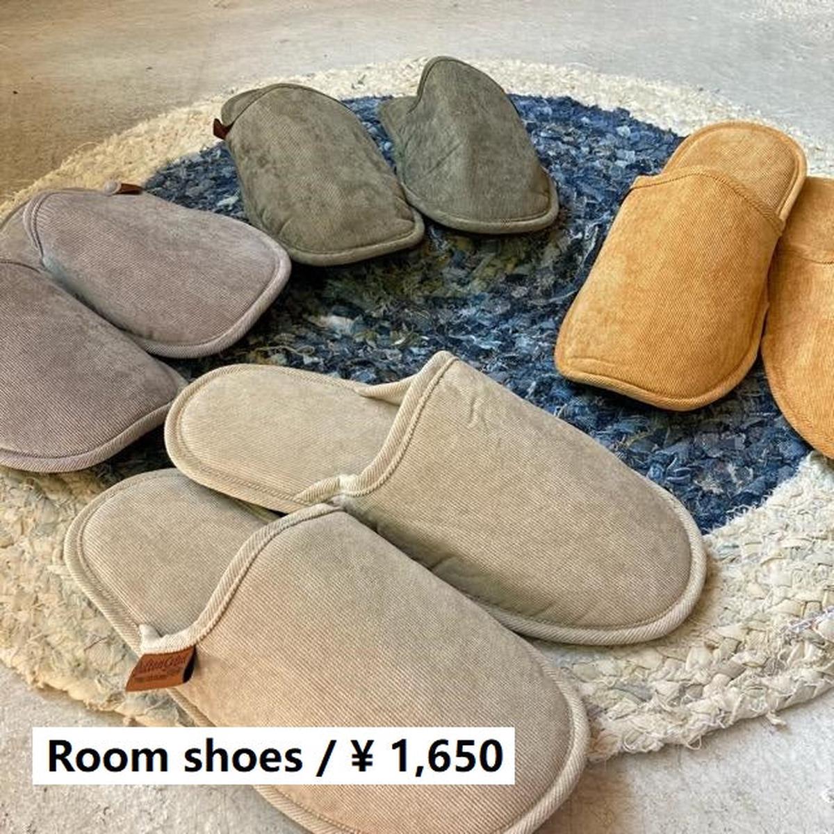  4       CORDUROY SLIPPERS dulton